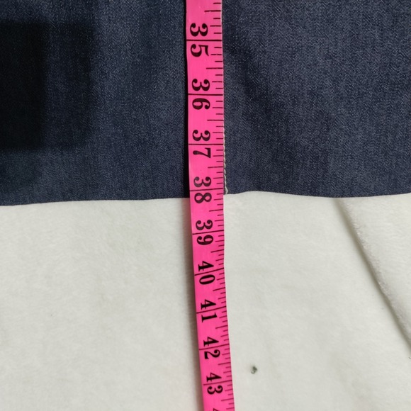 Ann Klein Vintage-Style Dark Wash Denim Sheath Dress with Contrast Stitching 14 - Picture 5 of 7